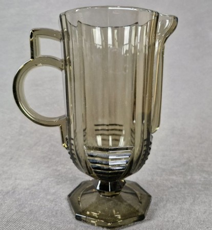 Kolekcjonerski szklany dzban Art Deco