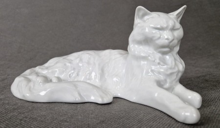 Kot unikalna figurka - węgierska porcelana Herend