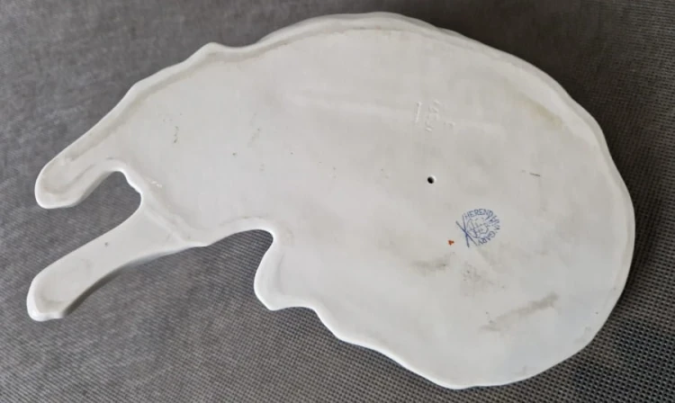 Kot unikalna figurka - węgierska porcelana Herend