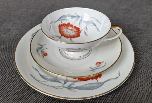 Cudowny herbaciany zestaw śniadaniowy - porcelana Rosenthal