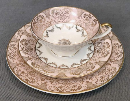 Porcelana Alka - Róż - zestaw śniadaniowy eleganckie dekoracje