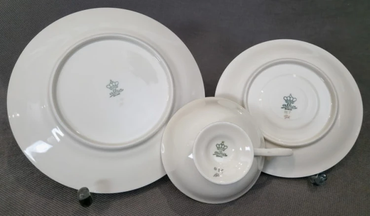 Porcelana Alka - Róż - zestaw śniadaniowy eleganckie dekoracje