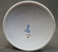 Wazon z różami w kolorze śnieżnobiałym - Porcelana Kaiser