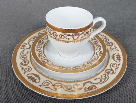 Zestaw śniadaniowy do kawy - Polska porcelana Karolina