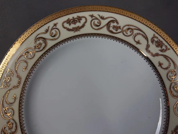 Zestaw śniadaniowy do kawy - Polska porcelana Karolina