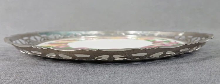Stara ceramiczna taca na owoce - ceramika w metalu