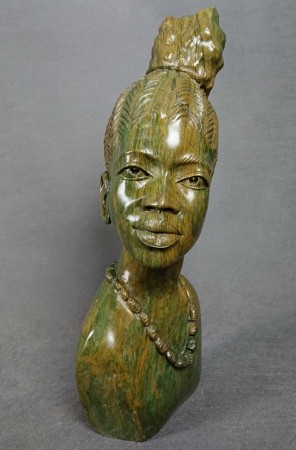 T.M. Gidi sculptor