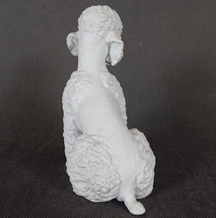 Pudel królewski - Porcelanowa figurka Kaiser