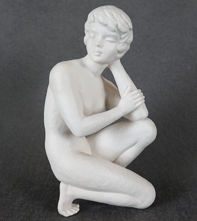 Figuralny biały akt - Porcelana Goebel - Gerhard Skrobek
