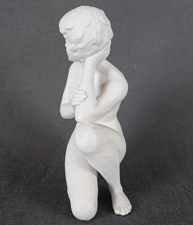 Figuralny biały akt - Porcelana Goebel - Gerhard Skrobek