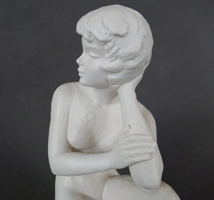 Figuralny biały akt - Porcelana Goebel - Gerhard Skrobek