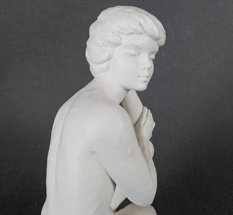 Figuralny biały akt - Porcelana Goebel - Gerhard Skrobek