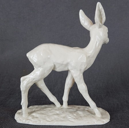Figurka sarenki - Porcelana Schaubach‑Kunst