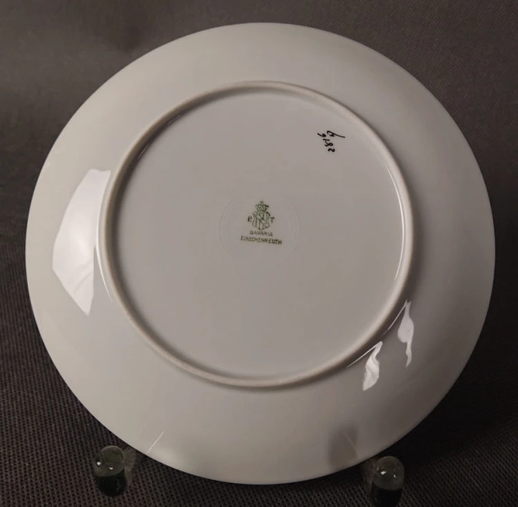 Talerzyk z owocami śliwki z porzeczkami - Stara porcelana Tirschenreuth