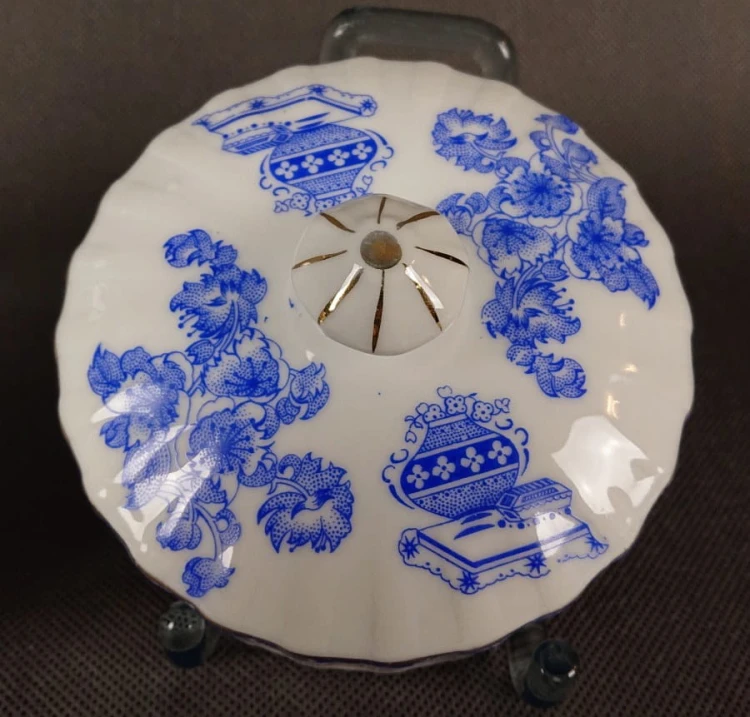 Okrągła maselniczka China Blau - Przedwojenna porcelana