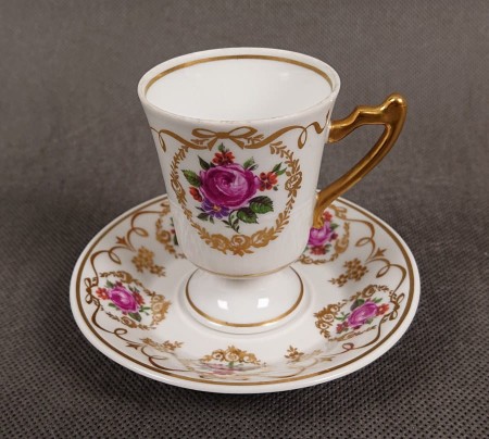Różana filiżanka ze spodkiem do espresso - Porcelana Piesau