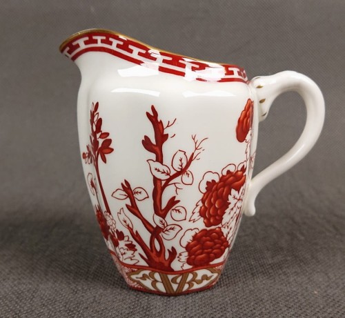 Dzbanuszek do mleka - Angielska porcelana Coalport - Indian Tree Coral
