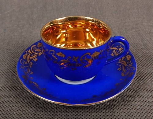 Piękna złocona filiżanka ze spodkiem - Przedwojenna porcelana