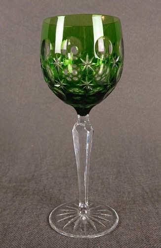 Zielony remer do wina - Stare szlify i ciekawa forma