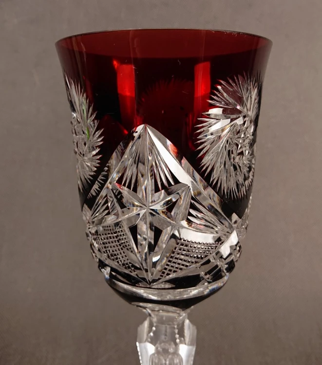 Olbrzymi rubinowy puchar z pęcherzem - Kielich Val Saint Lambert