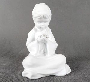 Kaiser – Dziewczynka z Ptaszkiem | Szlachetny Biszkwit | Model 806 | Stan Idealny