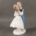 Porcelanowa para w tańcu B&G 2162 - romantyczna rzeźba figuralna