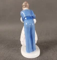 Profil tylny antycznej figurki Bing & Grondahl - Pierwszy Pocałunek porcelana duńska