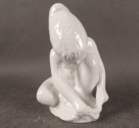 Niemiecka porcelana figuralna z Turyngii - rzadki model kolekcjonerski