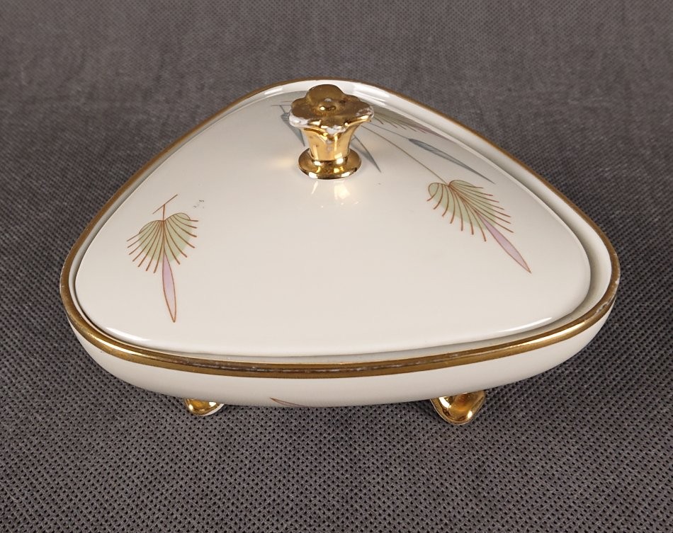 Porcelanowa bombonierka Eschenbach Bavaria trójkątna vintage