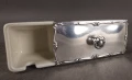 Porcelana Ilmenau kość słoniowa z metalową pokrywą Art Deco ujęcie 2