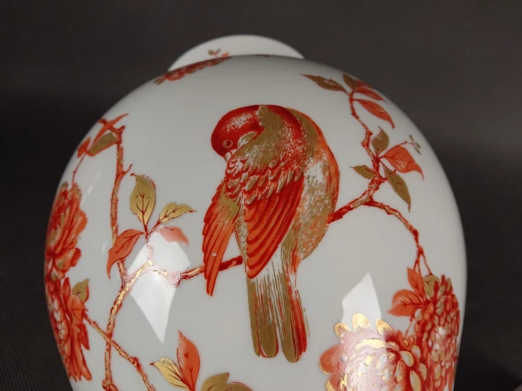 Artystyczny motyw ptaka na gałęzi złocenia porcelana Kaiser