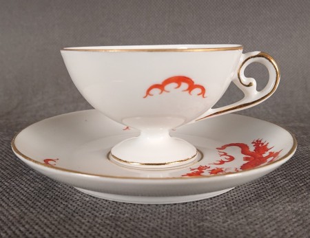 Kolekcjonerska porcelana miśnieńska wzór Roter Drache czerwony i złoto