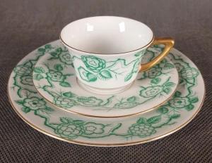 Trzyczęściowy Komplet do Espresso | Seltmann Weiden | Porcelana Śnieżnobiała i Złoto | Trio Kolekcjonerskie