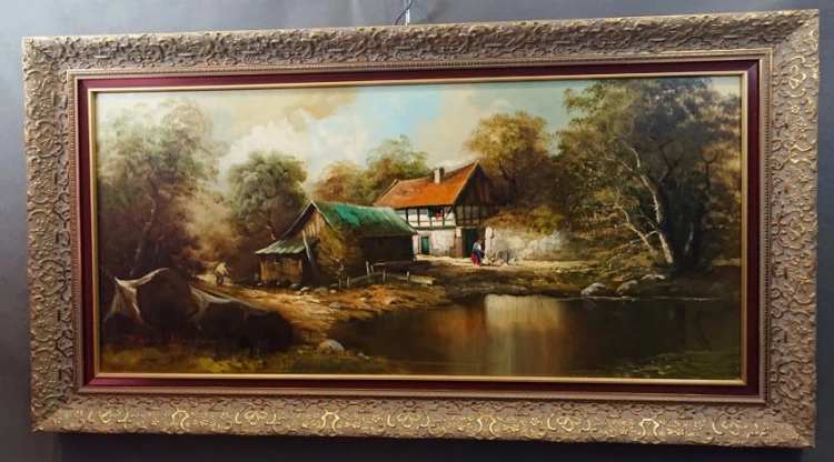 Panoramiczny obraz olejny na płótnie Michaela W. Schneidera zaprezentowany pod prawym kątem w rzeźbionej ramie