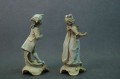 Para wytwornych dzieci porcelanowe figurki