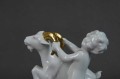 Biała porcelana Gerold figurka chłopiec z kozą