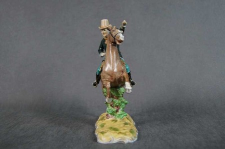 Jeździec na koniu stara porcelanowa figura