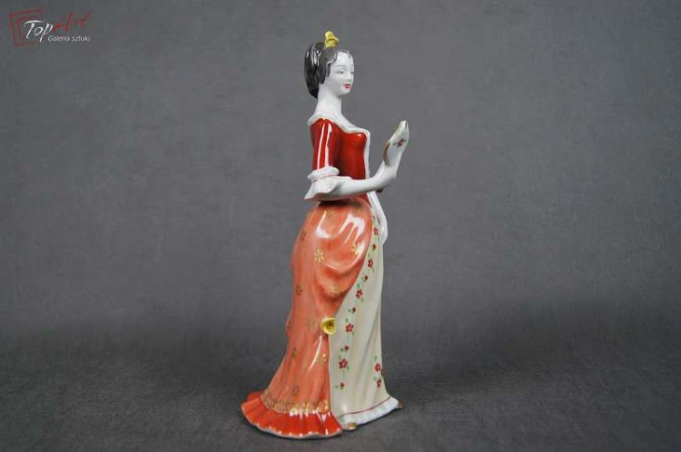 Porcelana Hollohaza Węgry lata 60 Figura Damy z lusterkiem.Okaz!!!