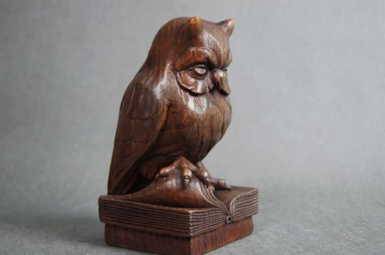 Mądra sowa figura rzeźba drewniana Polecam !!!