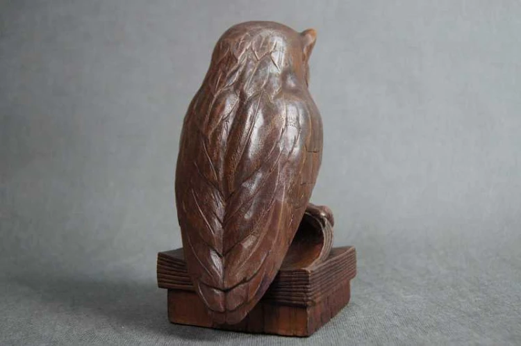 Mądra sowa figura rzeźba drewniana Polecam !!!