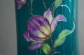 Porcelanowy wazon Magnolia okuty w metalu Jager