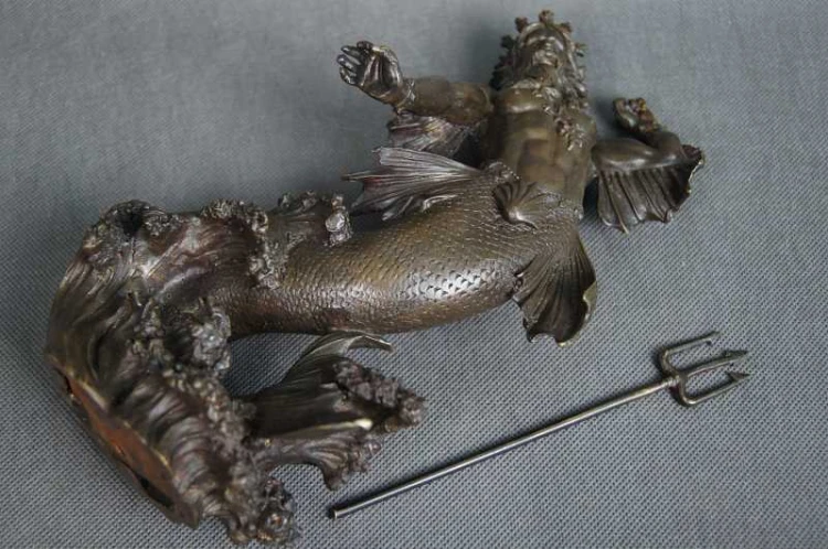 Neptun Posejdon figura brąz patynowany
