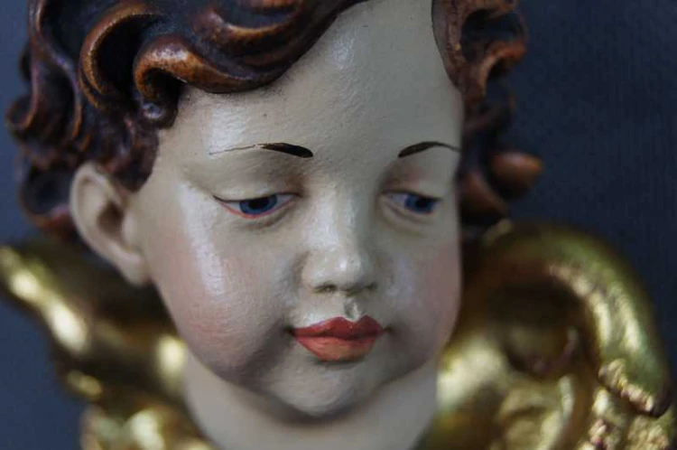 Włoski wyjątkowy putto rzeźba w drewnie