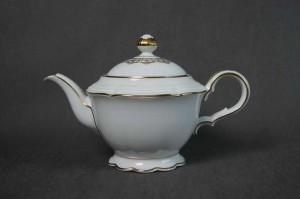 Hutschenreuther Serwisowy imbryk do herbaty