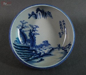 Kolekcjonerska ładna  miseczka Japonia Imari 1