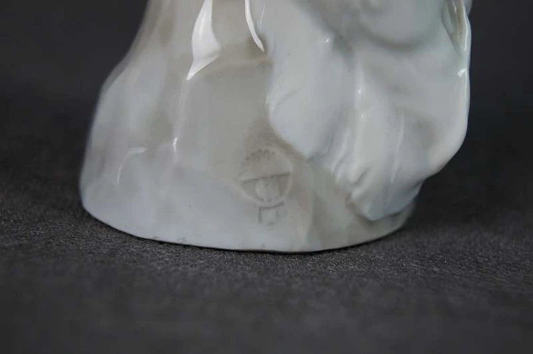 Szlachetna sowa urocza porcelanowa figurka