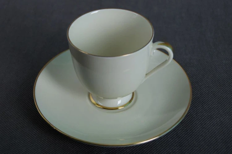 Porcelana Furstenberg Księżna filiżanka ze spodkiem do kawy 4
