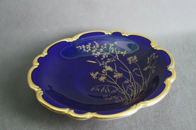 Porcelana Lindner kobalt złocenia patera na stopie