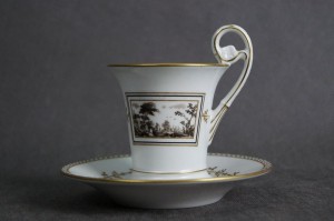 Porcelana Richard Ginori filiżanka ze spodkiem do kawy