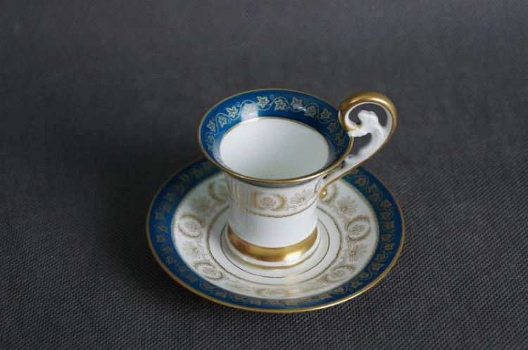 Porcelana Limoges piękna filiżanka do espresso
